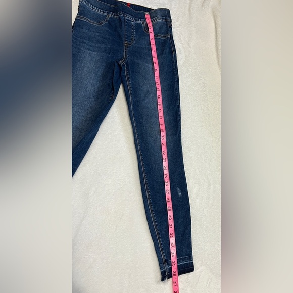 SPANX Semi-Distressed Raw Hem Pull-On Skinny Jean- Small - Picture 5 of 9